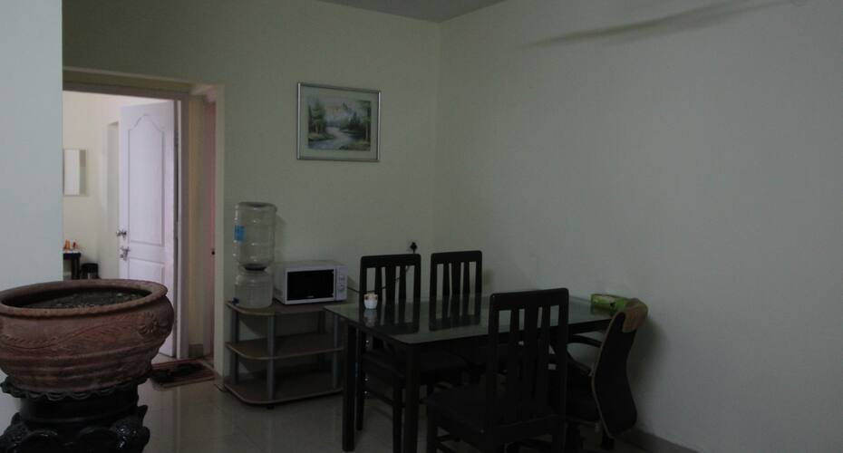 Honey Hospitality Services magarpatta, Pune 4